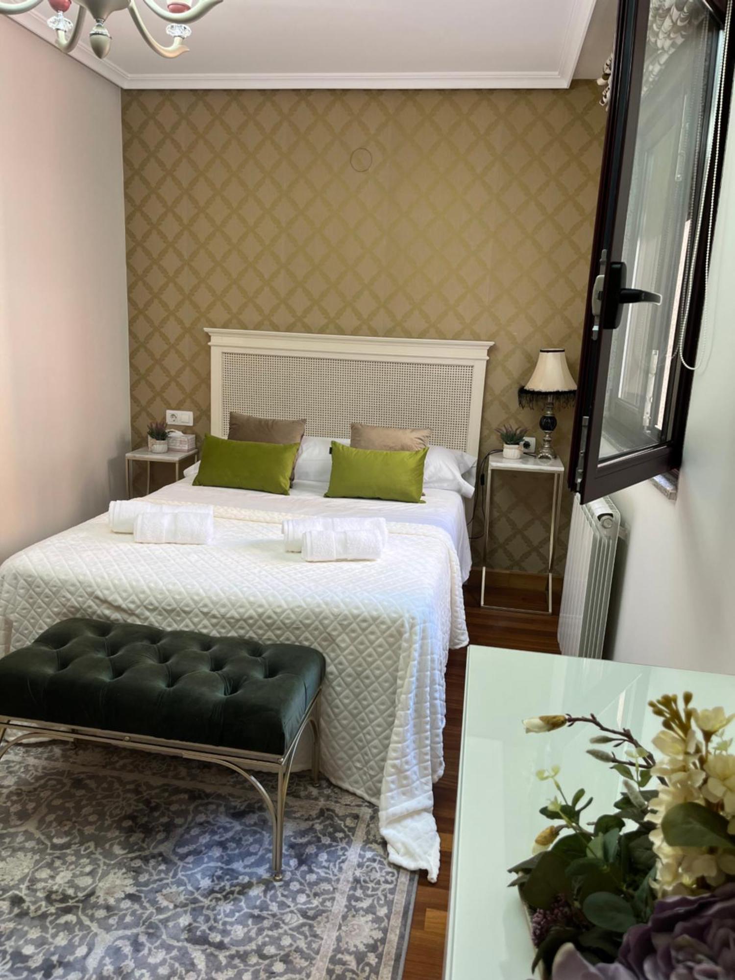 Avanza 4 Plaza Galicia Саррия Экстерьер фото